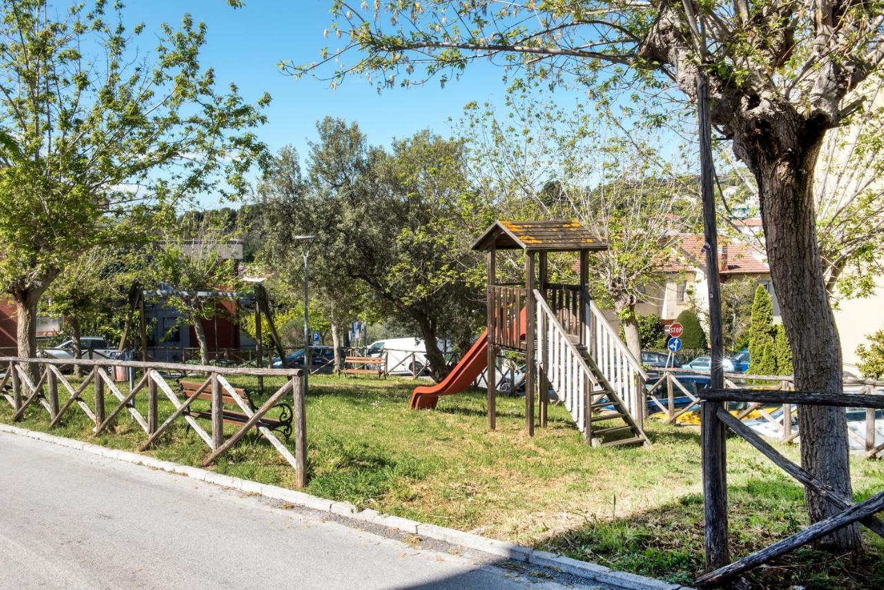 A Casa Di Marica Daire Sirolo Dış mekan fotoğraf